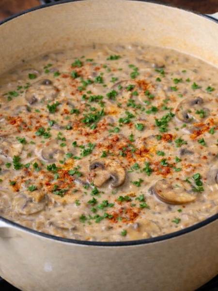 Hungarian Mushroom Paprika Soup